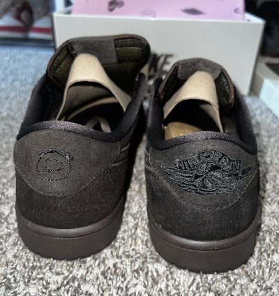 Travis Scott Jordan 1 Low Velvet Brown