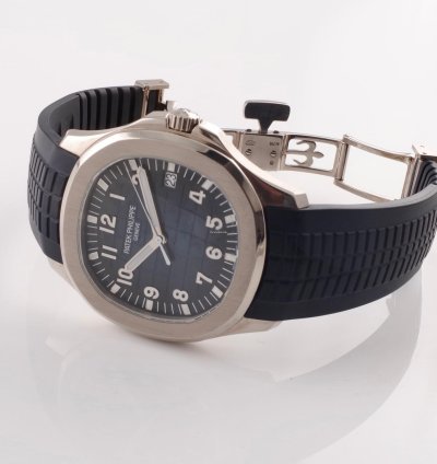 Patek Philippe Aquanaut 5168g-001 18k White Gold Blue Dial