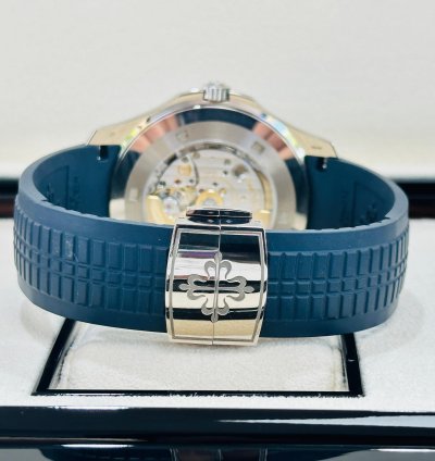 Patek Philippe Aquanaut 5168g-001 Aquanaut Blue Dial 42mm White Gold Watch Box And Papers