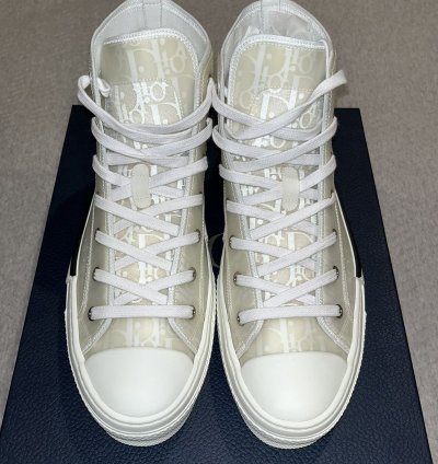 Dior High-top Sneaker -b23 White Oblique