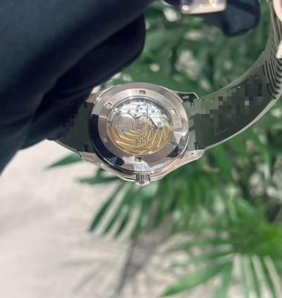 Patek Philippe Aquanaut 5168g-010