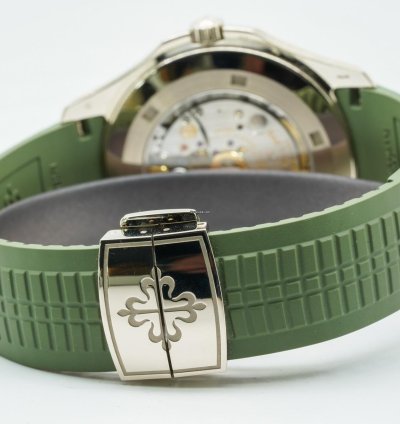 Patek Philippe Aquanaut 5168g-010 5168g White Gold Khaki Green 2021 Fa