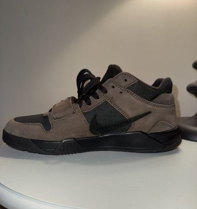 Travis Scott Jump Man Jack Dark Mocha