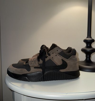 Travis Scott Jump Man Jack Dark Mocha