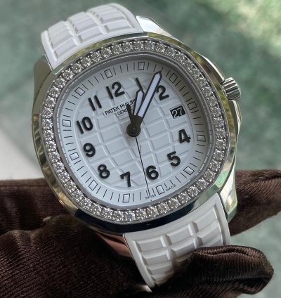 Patek Philippe Aquanaut 5267 200a-010