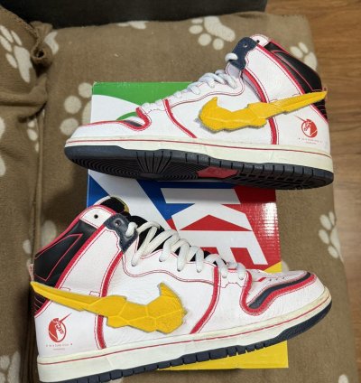 Nike Sb Dunk High Gundam Unicorn