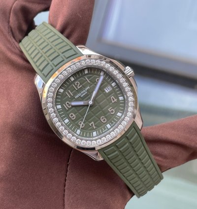 Patek Philippe Aquanaut 5267 200a-011