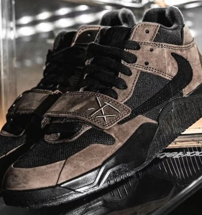 Travis Scott Jumpman Jack Tr Dark Mocha Size 11 New