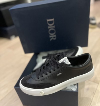 Dior Iconic Black B101