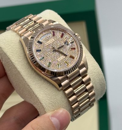 Rolex Day-date 36 128235 Rainbow Pave