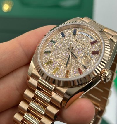 Rolex Day-date 36 128235 Rainbow Pave