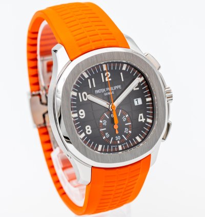 Patek Philippe Aquanaut 5968a Steel Black Dial - Full Set Orange Black Uncut Strap