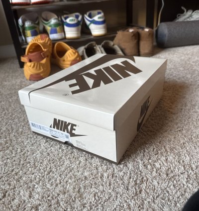 Travis Scott Nike Jordan 1 Low Olive Size 11