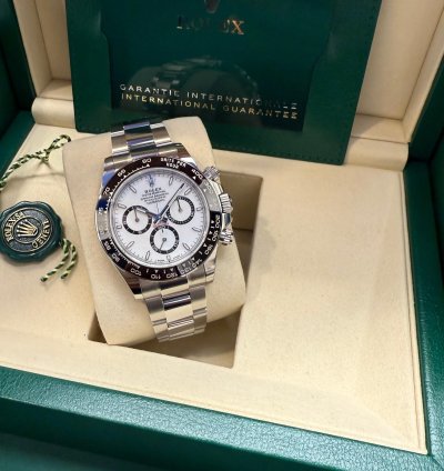 Rolex Daytona 126500 2025 New Unworn Stickers