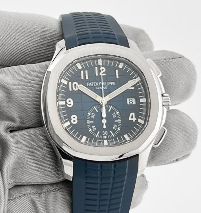 Patek Philippe Aquanaut 5968g-001 White Gold Blue Dial 2022