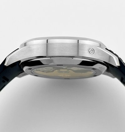 Patek Philippe Aquanaut 5968g-001 White Gold Blue Dial 2022
