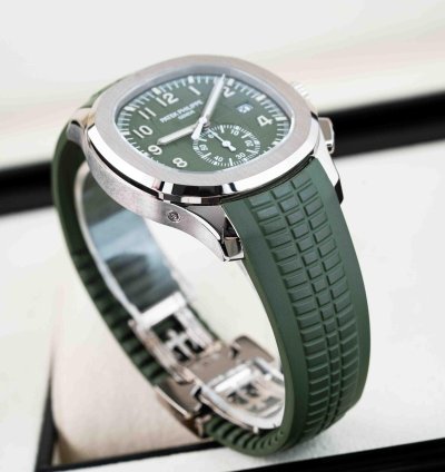 Patek Philippe Aquanaut 5968g-010 - 2021