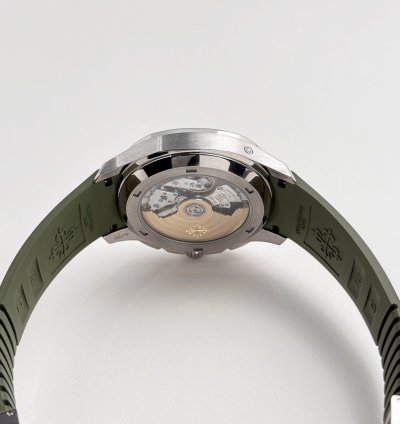 Patek Philippe Aquanaut 5968g-010 Chronograph White Gold Khaki Green 2022