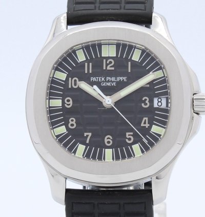 Patek Philippe Aquanaut Automatic Steel Ref 5065a-001