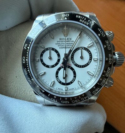 Rolex Daytona 126500ln 80 Original-verklebt -