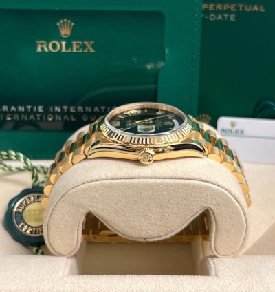 Rolex Day-date 36 128238 Day-date 36mm Yellow Gold Green Ombre Roman President - 2024