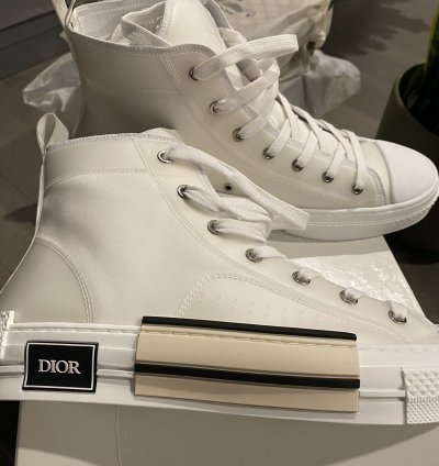 Dior Sample B23 Sneakers