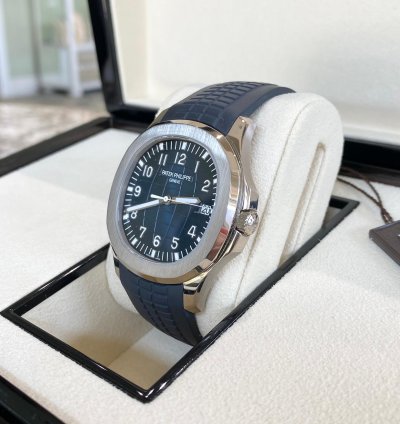 Patek Philippe Aquanaut Blue White Gold 2021 Full Set