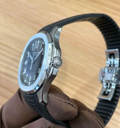 Patek Philippe Aquanaut Box Papers 2023