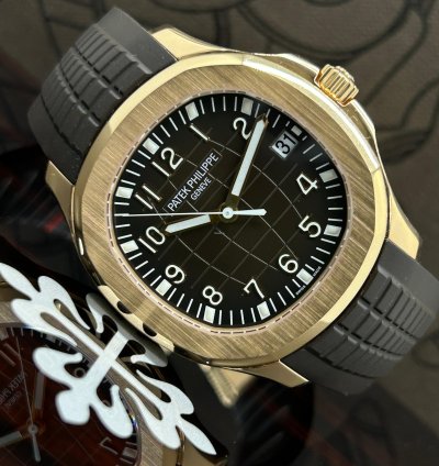 Patek Philippe Aquanaut Brown Dial - 18kt Rose Gold - Like New - Never Polished - Ref 5167r-001 - 2015