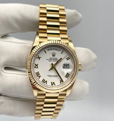 Rolex Day-date 36 128238 Yellow Gold White Dial