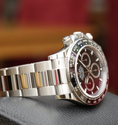 Rolex Daytona 126500ln Black Dial - Unworn Full Set