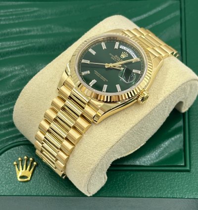 Rolex Day-date 36 128238a Bright Green Dial