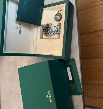 Rolex Daytona 126500ln Neuve Fullset