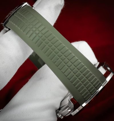 Patek Philippe Aquanaut Flyback Chronograph 18kt White Gold Green Dial 5968g-010 Complete