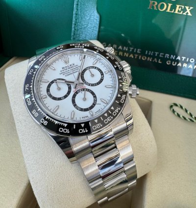 Rolex Daytona 126500ln Panda 2025
