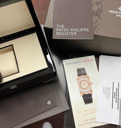 Patek Philippe Aquanaut Full Set