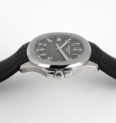 Patek Philippe Aquanaut Full Set Service