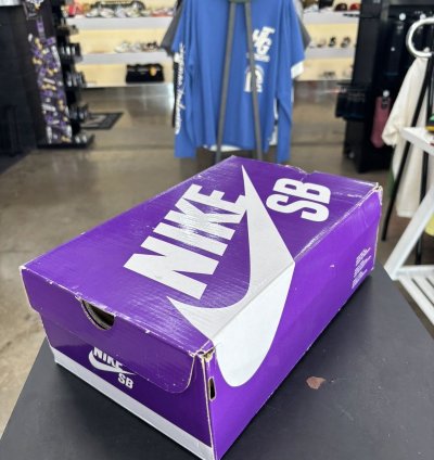 Nike Sb Dunk Low Adobe Sz 9 2023