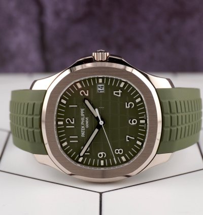 Patek Philippe Aquanaut Jumbo 18k White Gold Khaki Green Men Watch 5168g-010