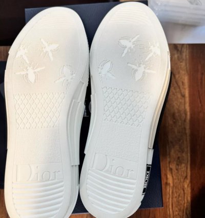 Dior White Oblique Slip On Sneakers sz 44