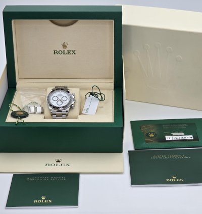 Rolex Daytona 126500ln White Dial Chrono Cosmograph Panda