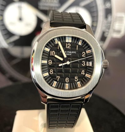 Patek Philippe Aquanaut Jumbo Ref 5065a Tritium Dial
