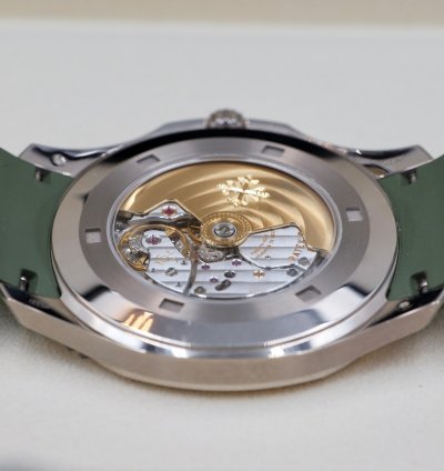 Patek Philippe Aquanaut Khaki Green 5168g 2021 Full Set