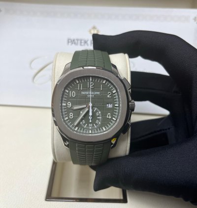 Patek Philippe Aquanaut Khaki Green 5968g-010