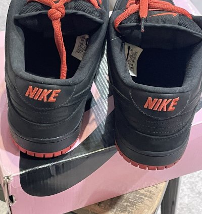 Nike Sb Dunk Low Black Pigeon Autographed