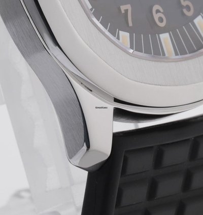 Patek Philippe Aquanaut Large 5065a-001 Used Mens