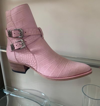 Embossed Crocodile Chain Boots