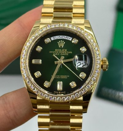 Rolex Day-date 36 128348rbr Green Bezel Ombr Diamond Dial Yellow Gold President Diamond Bezel