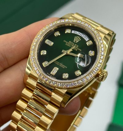 Rolex Day-date 36 128348rbr Green Bezel Ombr Diamond Dial Yellow Gold President Diamond Bezel