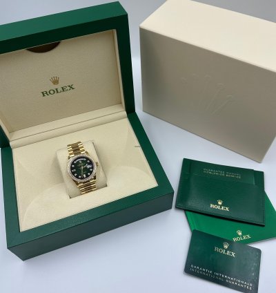 Rolex Day-date 36 128348rbr Green Bezel Ombr Diamond Dial Yellow Gold President Diamond Bezel